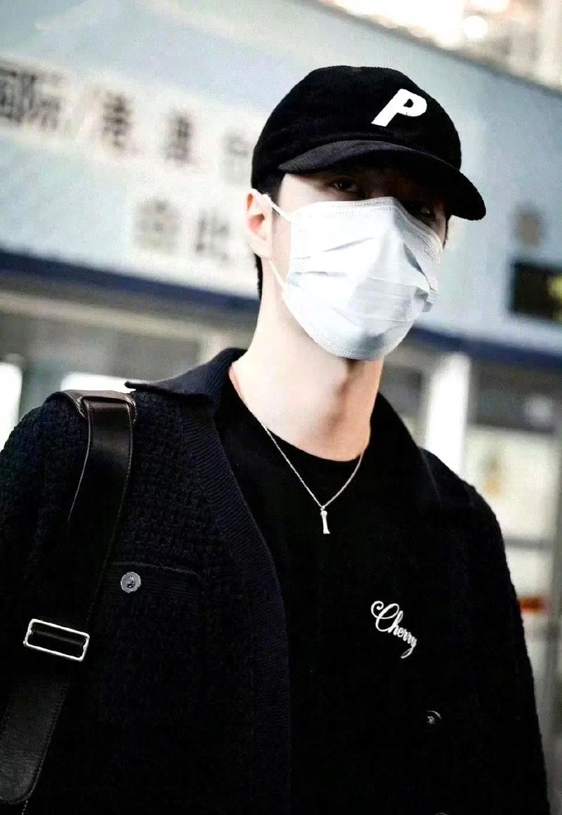 王一博